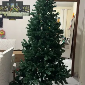 Árvore de Natal na avaliação de um cliente